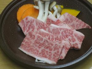 「熊野牛」の美味しさを、厚切り肉の陶板焼きで！