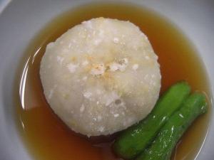 晩秋から春までの献立で人気の一品！「里芋の揚げ出し」　自家菜園で育てた里芋の美味しさが自慢です！