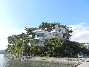 ホテル外観（海側）