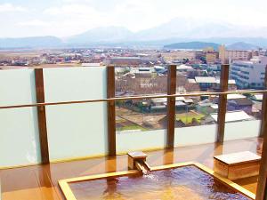１番館雲上寝釈迦の湯