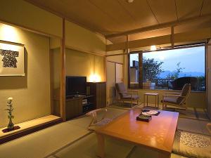 【富士見台/専有露天風呂付和室】和の温もりの感じられる空間