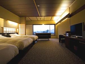 【松月テラス/トリプル】松月テラスの角部屋に位置する和モダンなお部屋