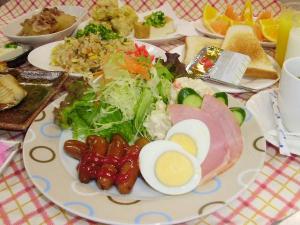 【朝食】バイキング例【840円】　6：15〜8：30