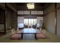 明るく開放的なお部屋。