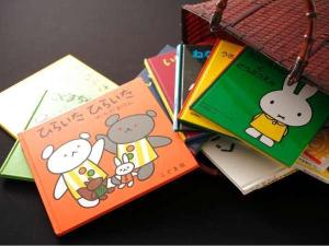 『各種、絵本も』のんびり眠る前に、、、ゆっくりと絵本でも。