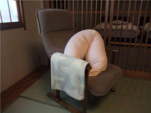 『ゆったりチェアーを完備』≪腰かける。≫そんな当たり前のことが大変な時期でもあります。