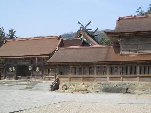 出雲大社　本殿