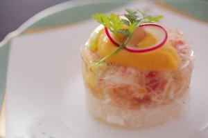 酢物　『津和井蟹と長芋とろろゼリー寄せ』