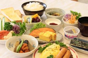 ☆朝食☆“和食or洋食”選べるボリュ〜ムたっぷりの朝食で１日スタート?d(≧▽≦*)