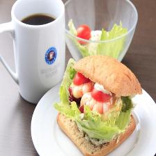 朝食（イメージ）
