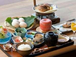 地元の元気な食材たちで体も目覚める朝ごはん