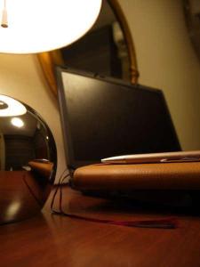 【全室】インターネット無料（LANケーブルはお部屋にございます）