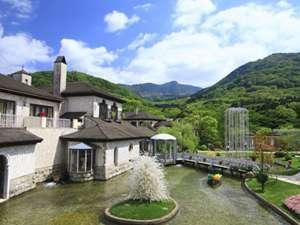 箱根にいることを忘れます♪ ベネチアングラスの『箱根ガラスの森』