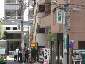 【浜松町駅～道案内12】ゴールドクレストマンション前