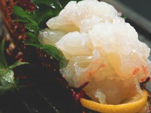 伊勢海老の活造り（料理イメージ）