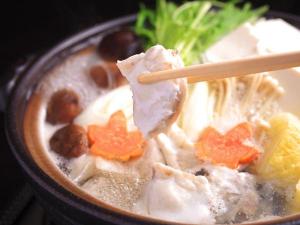 身がプリプリした食感がたまらない「てっちり鍋」