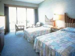 【スタンダードツイン】３０平米のお部屋＆バルコニー