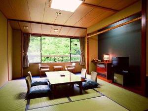 【3～4階・スタンダード客室～旅倶楽部～和室・38平米】落ち着いた和の空間で寛ぐ