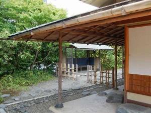 アークホテル熊本城前　中庭にある茶室「無為庵」