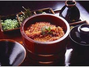 名古屋名物ひつまぶし