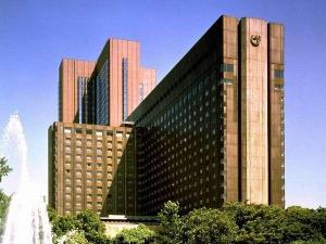 帝国ホテルは1890年の開業以来、120余年にわたり国内外のお客様をお迎えしてまいりました。