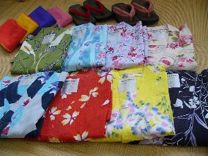 女性へのサービス（色浴衣の貸出）