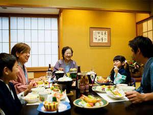 【ファミリー】周りを気にせずゆっくりとお食事をお楽しみいただけます♪