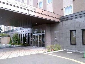 皆様をお迎えするホテルの正面玄関です