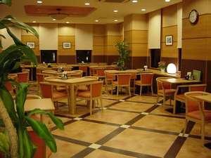 【レストラン】朝食：6時30分～9時夕食：18時～22時（21時30分オーダーストップ、日祝休み）