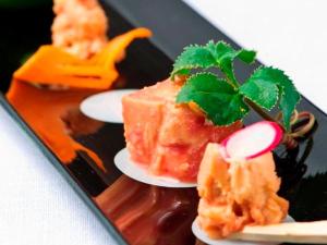 ダイニング “グスク” 料理イメージ　
