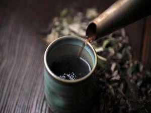自家製よもぎ茶～毎年、定山渓の山よもぎを使って手作りです。