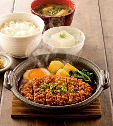 【夕食料理】夕食提供時間　５：００～２７：００