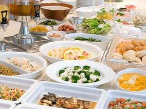 充実内容のバイキング朝食一例(2)