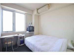 ■シングル13平米■ＬＡＮ完備■セミダブルベッド■温水式シャワートイレ(2)