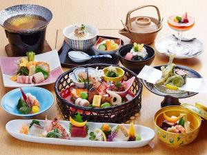 【和食会席料理】一例料理長のこだわりが垣間見えます。