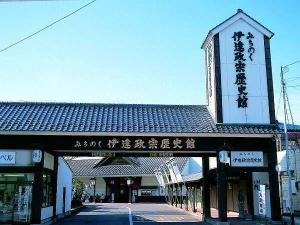 みちのく伊達政宗歴史館。伊達政宗の生涯を伝える歴史博物館です。入口向い側には「伊達かふぇ」も♪