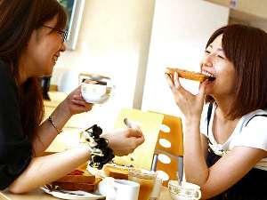 【朝食無料サービス】温かいスープやコーヒーもあって、朝からホッとするね～♪（現在メニュー改良中！）