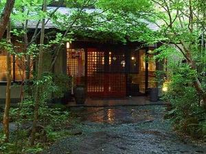 黒川荘玄関