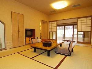 【客室】母屋のお部屋一例 当旅館は全室11時OUTです