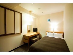 セミダブル。ベッド幅は123センチございます。