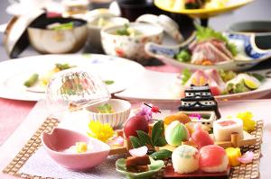 ボリューム満点！彩り豊かなレディース会席(和食)★★