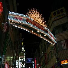 華やいだ十三の夜