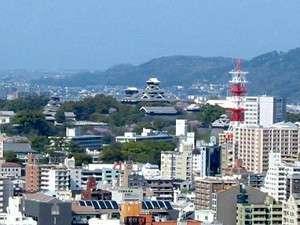 ホテルからは熊本城も！夜は抜群の夜景が楽しめます(高層階は早めの予約を！)