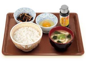朝食イメージ（当館1階　すき家）　※仕入れの都合により、メニュー内容を変更することがあります