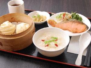 朝食イメージ（提携　アネックスチェックイン新橋　1階　鹿鳴春）　※仕入れの都合により、メニュー内容を変更することがあります