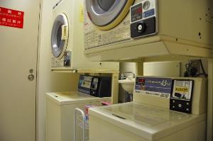 コインランドリー(2台)を5階に設置しております。