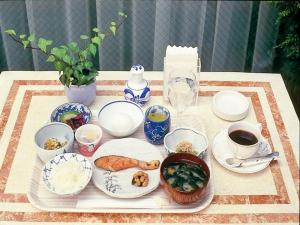 和食セット　メニューは日替わりです。
