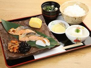 朝食《和定食?600》<BR>お魚は、サバとマスの2種類あり、日替わりでご用意致しております。<BR>