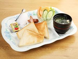朝食《洋定食?600》<BR>（写真はイメージ）<BR>現在、トーストから3種のパンに変わっております。<BR>