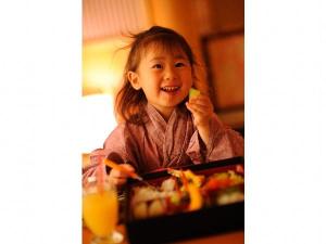 お子様用お食事で楽しく